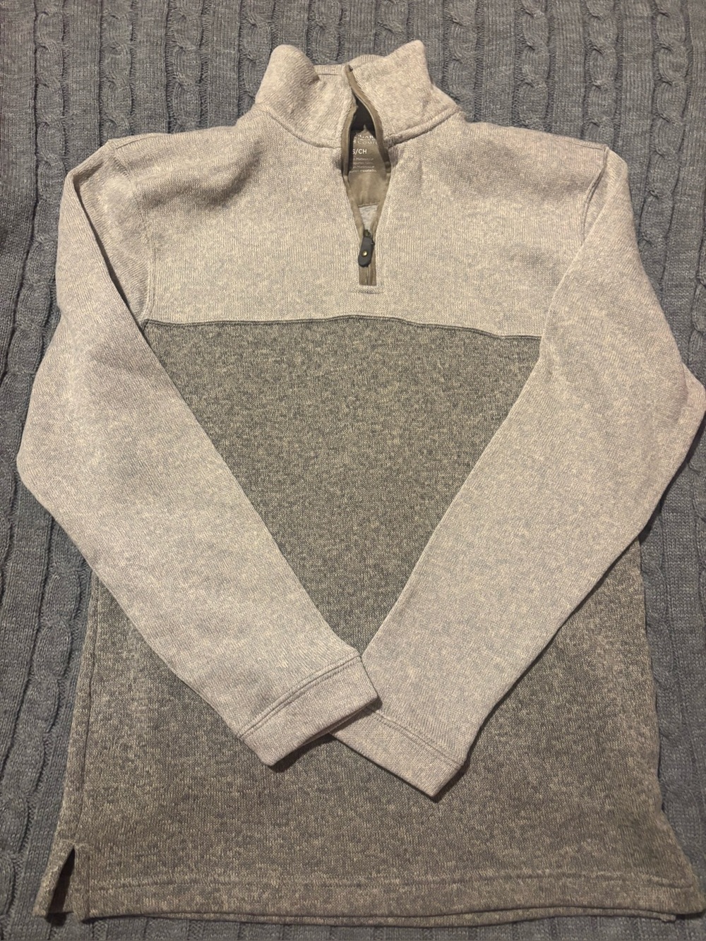 Haggar Cool 18 PRO TEC Men's Gray Colorblock 1/4 Zip Fleece Pullover Small